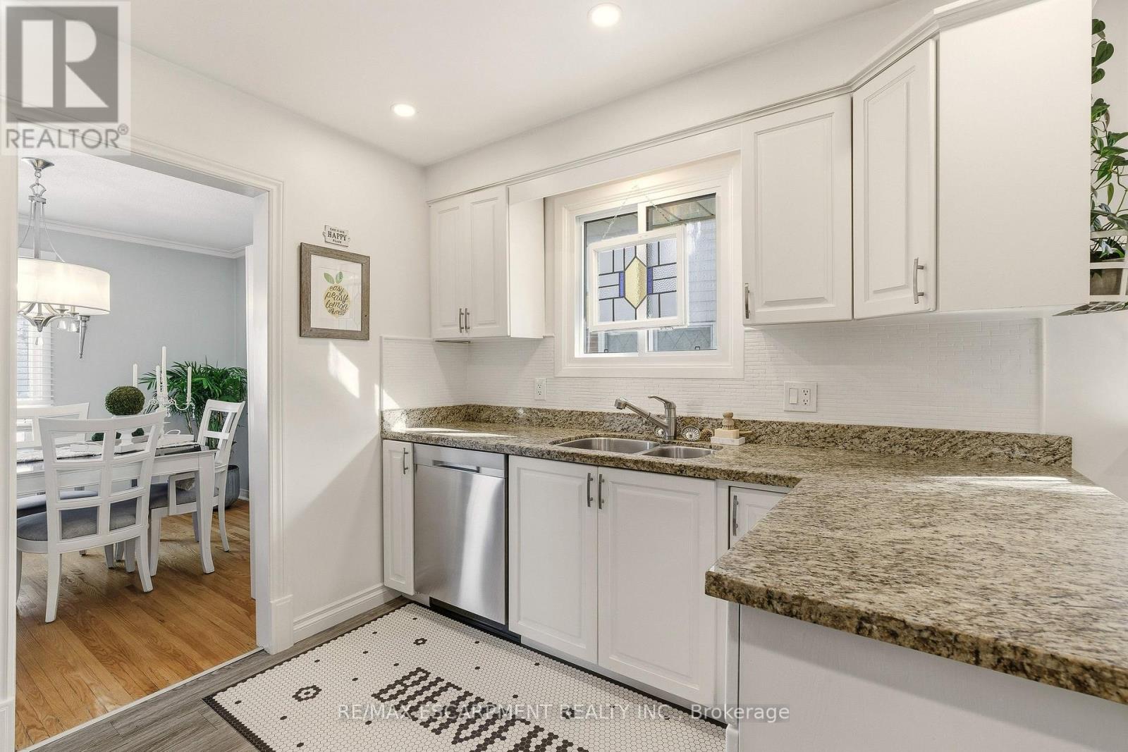 566 Lani Crescent, Burlington, Ontario  L7N 2Y4 - Photo 13 - W12749470