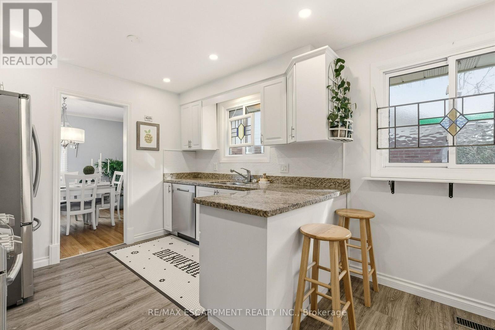 566 Lani Crescent, Burlington, Ontario  L7N 2Y4 - Photo 15 - W12749470