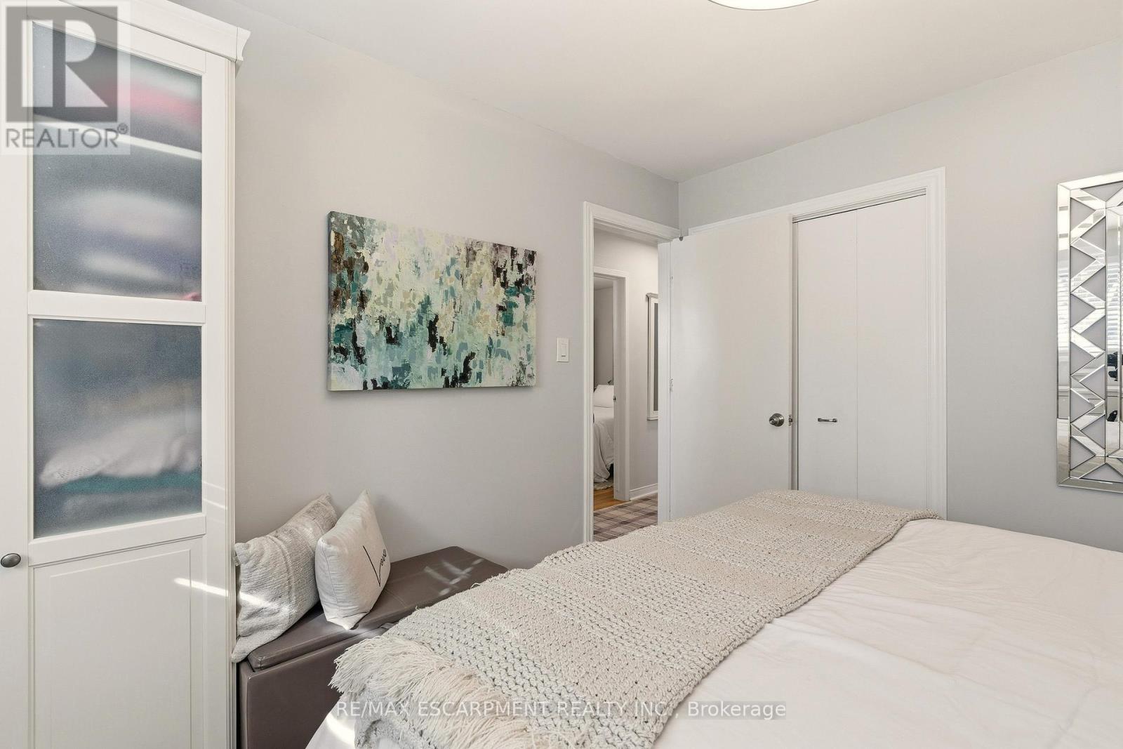 566 Lani Crescent, Burlington, Ontario  L7N 2Y4 - Photo 21 - W12749470