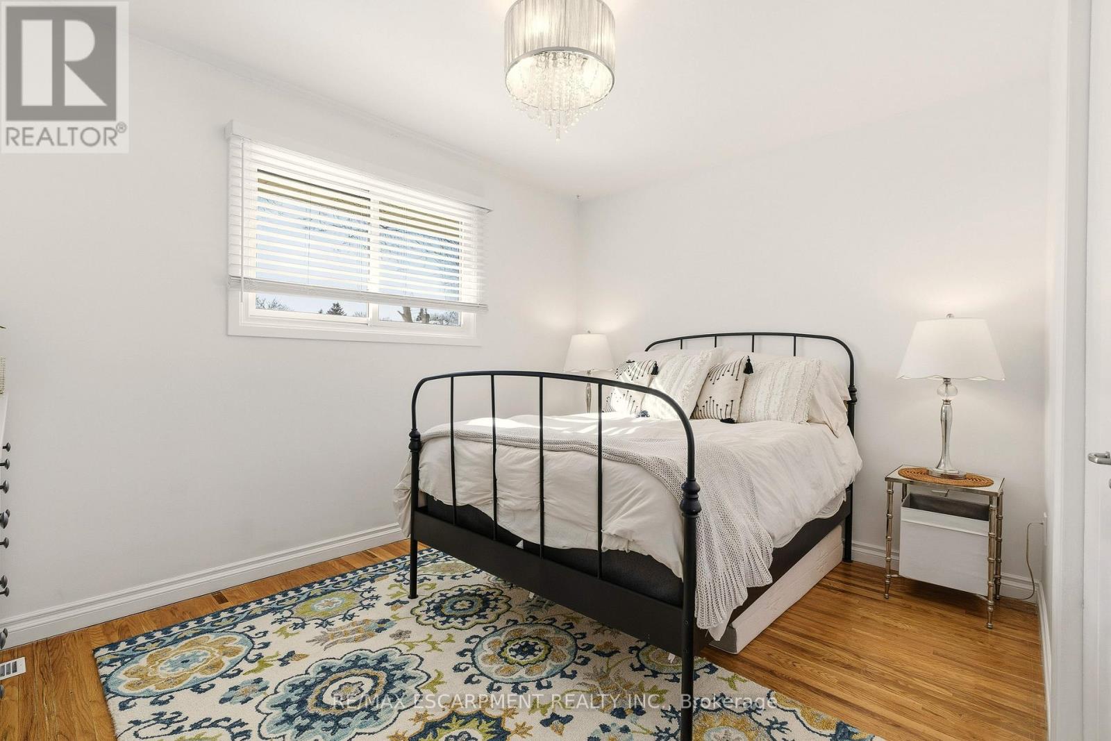 566 Lani Crescent, Burlington, Ontario  L7N 2Y4 - Photo 23 - W12749470