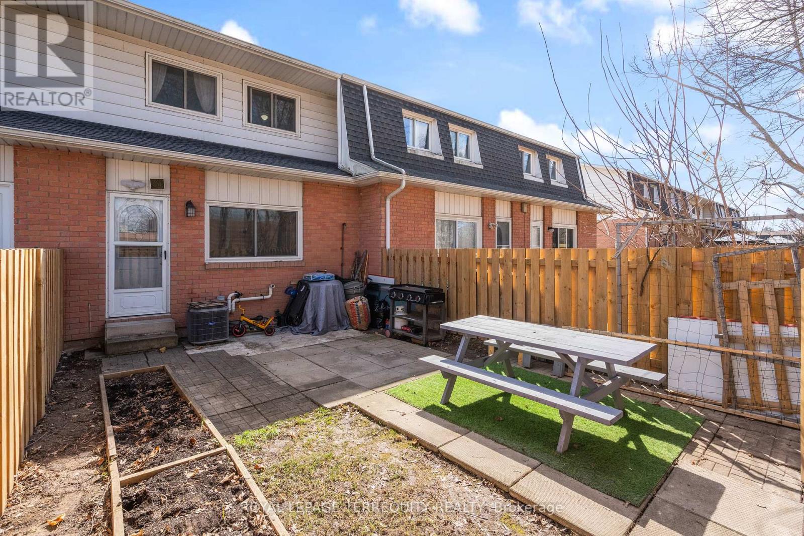 53 - 185 Denistoun Street, Welland, Ontario  L3C 6J6 - Photo 19 - X12749328