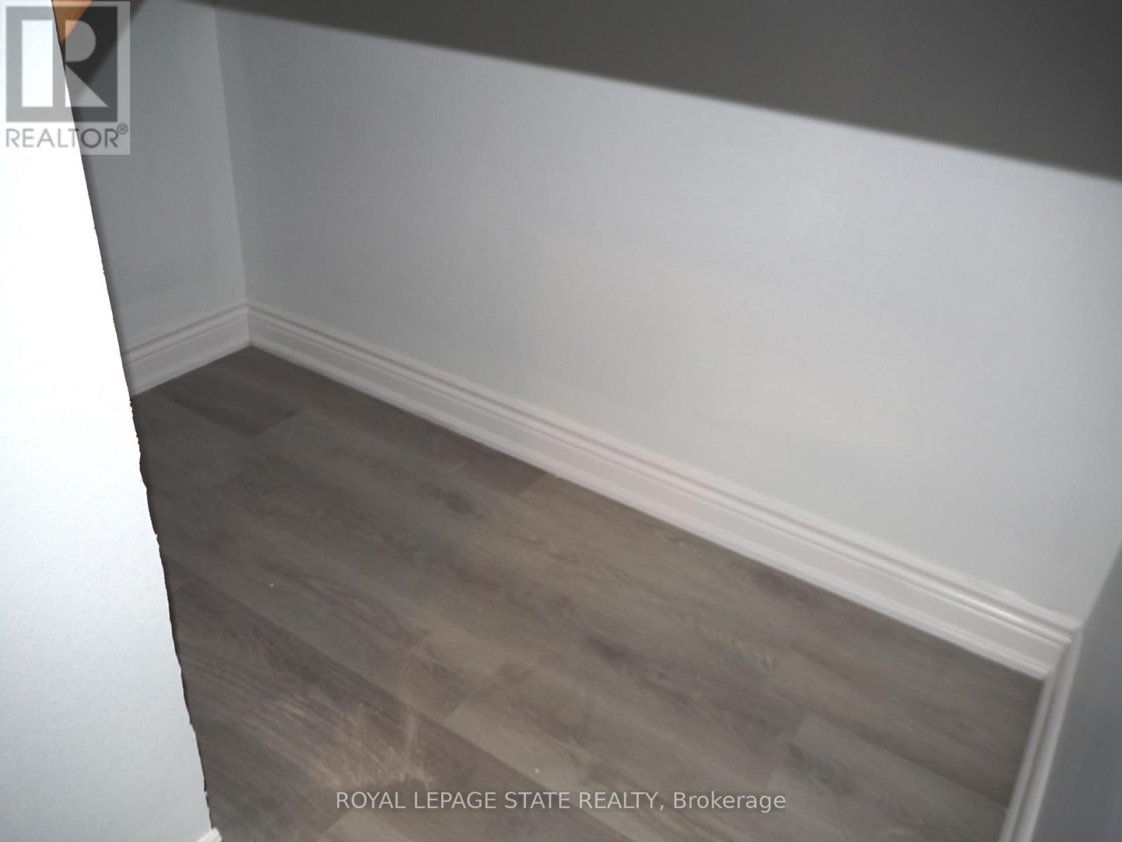 Bsmt - 8 Knowles Street, Hamilton, Ontario  L8K 3V5 - Photo 18 - X12749342