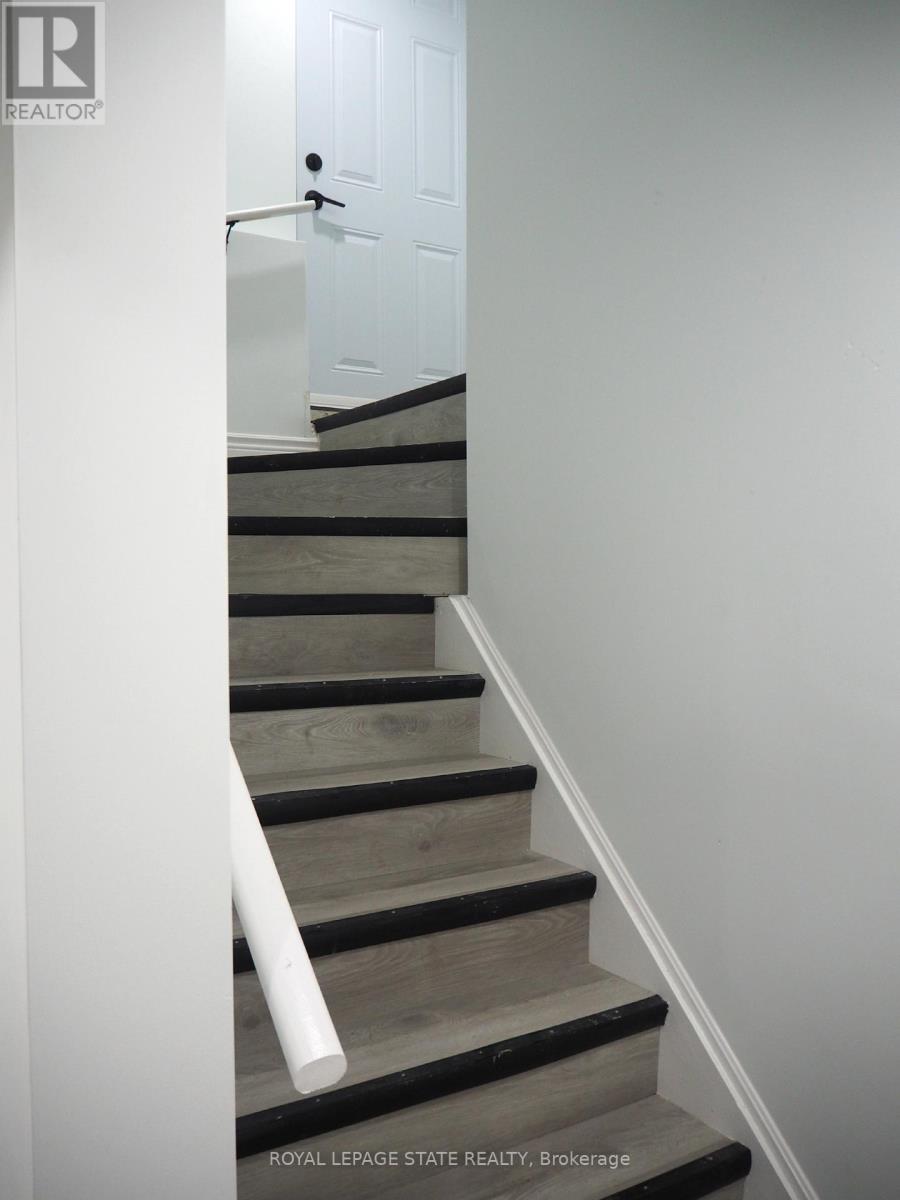 Bsmt - 8 Knowles Street, Hamilton, Ontario  L8K 3V5 - Photo 4 - X12749342