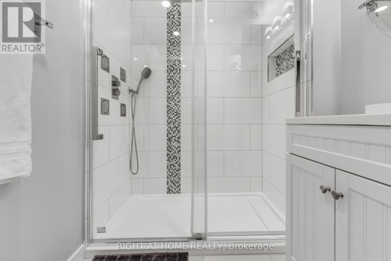 11 Nickel Street, St. Catharines, Ontario  L2M 1L4 - Photo 30 - X12749402