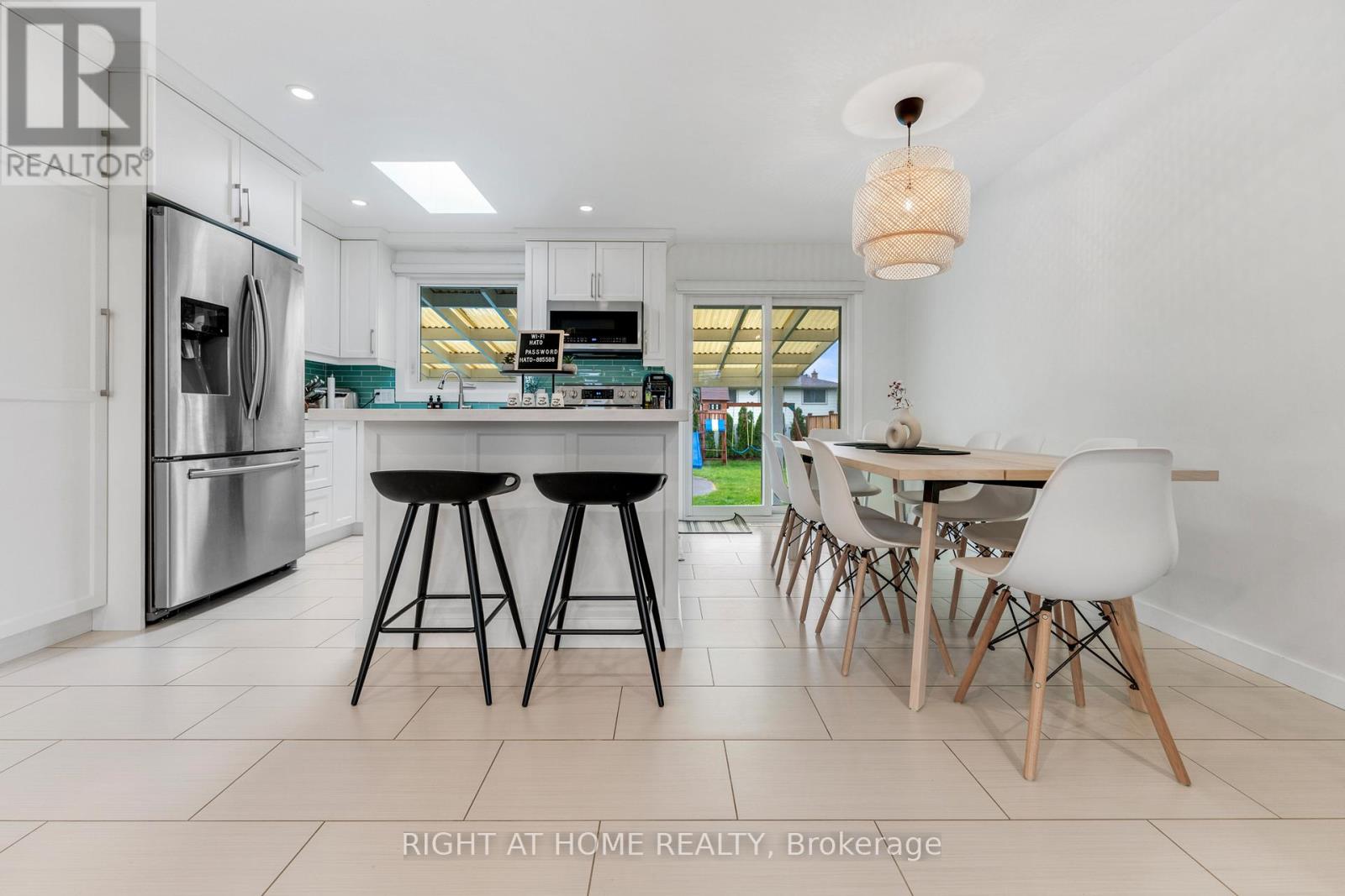 11 Nickel Street, St. Catharines, Ontario  L2M 1L4 - Photo 8 - X12749402