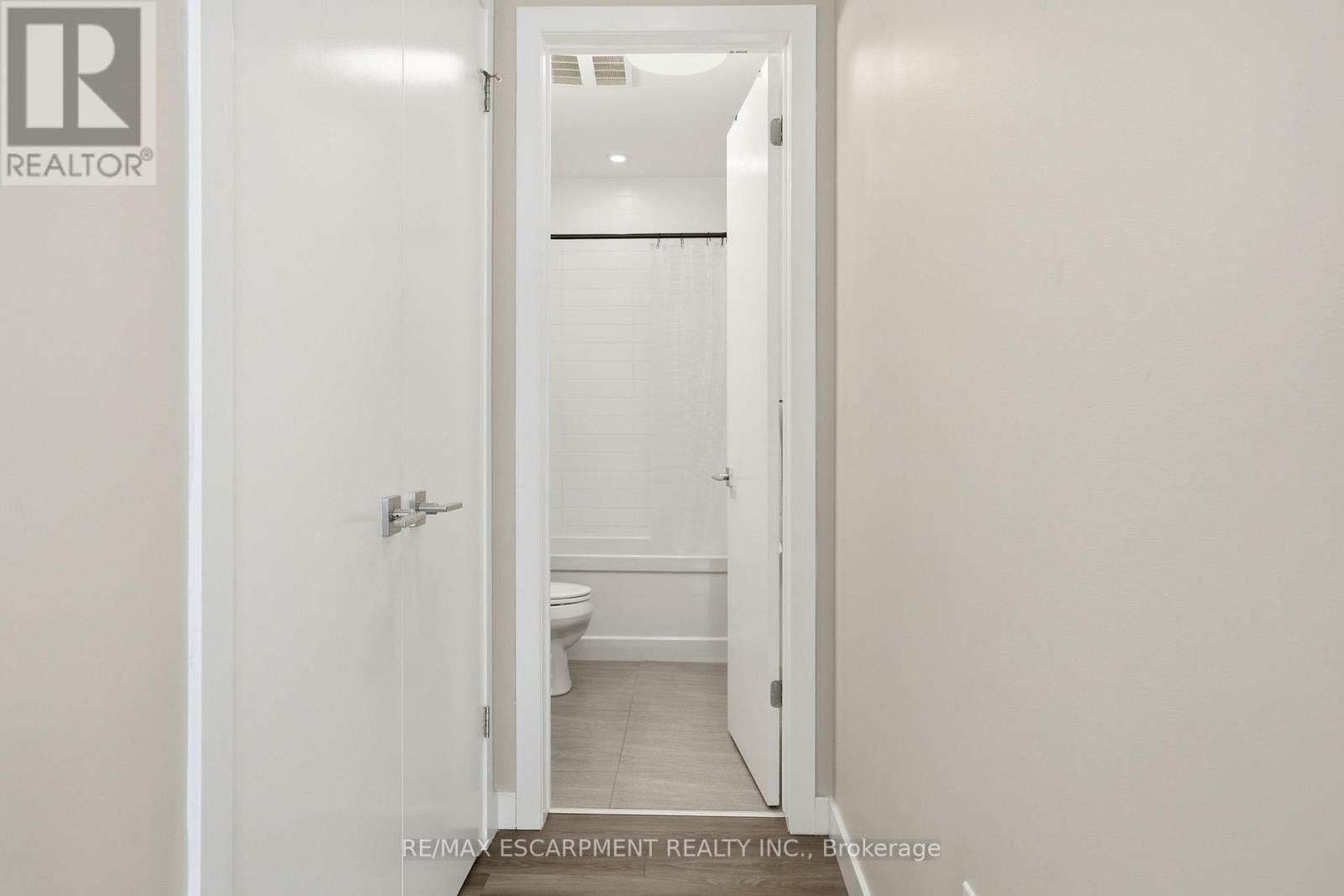 308 - 455 Charlton Avenue, Hamilton, Ontario  L8N 0B2 - Photo 21 - X12749408