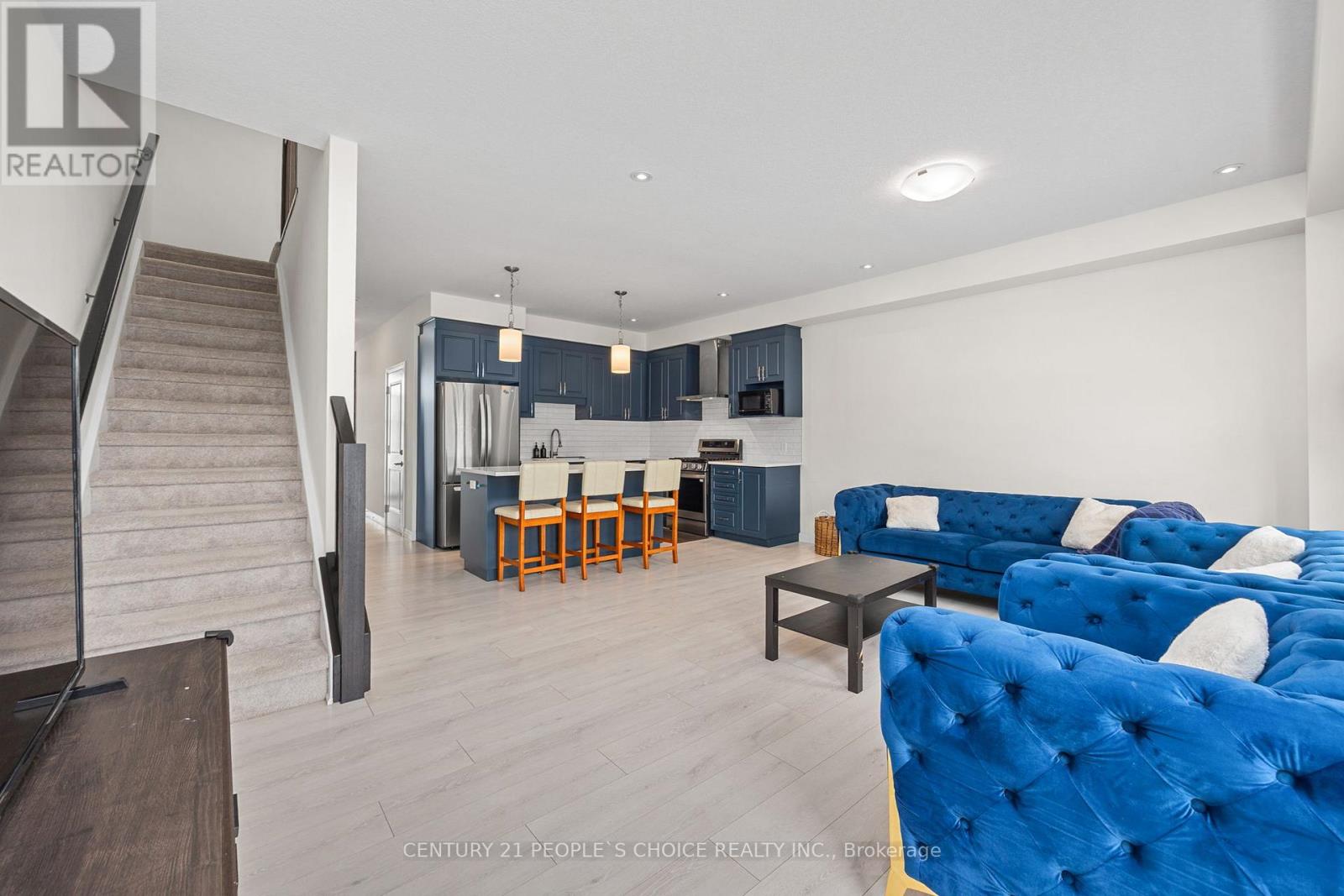 9 Queensbrook Crescent, Cambridge, Ontario  N1S 0E5 - Photo 11 - X12749426