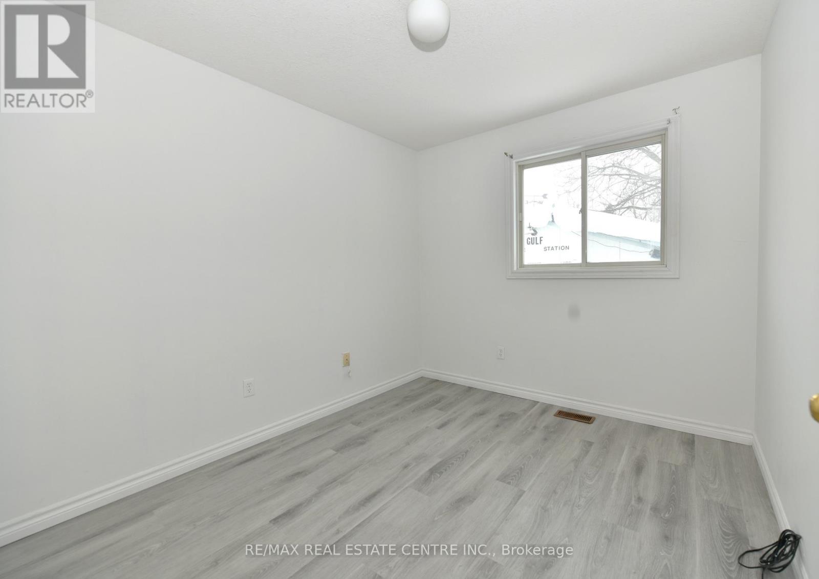 115 Miller Crescent, Minto, Ontario  N0G 2P0 - Photo 10 - X12749452