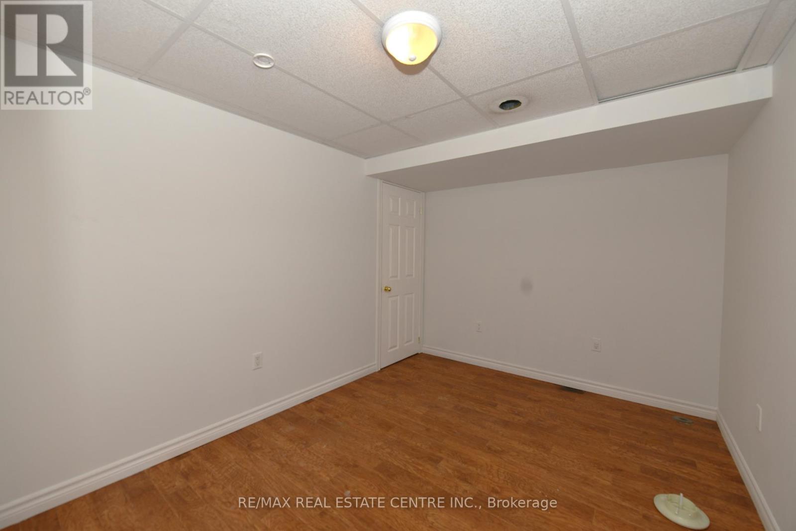 115 Miller Crescent, Minto, Ontario  N0G 2P0 - Photo 17 - X12749452