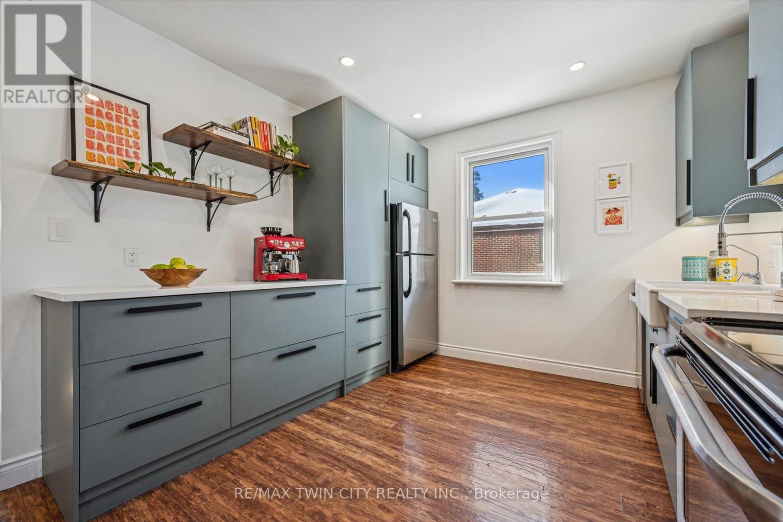 323 Paisley Road, Guelph, Ontario  N1H 2R1 - Photo 13 - X12749486