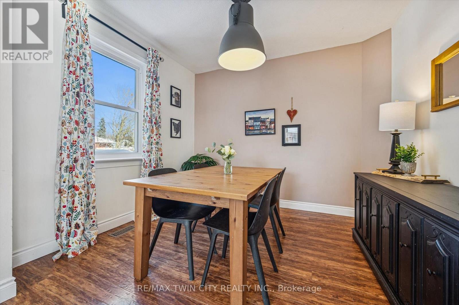 323 Paisley Road, Guelph, Ontario  N1H 2R1 - Photo 15 - X12749486