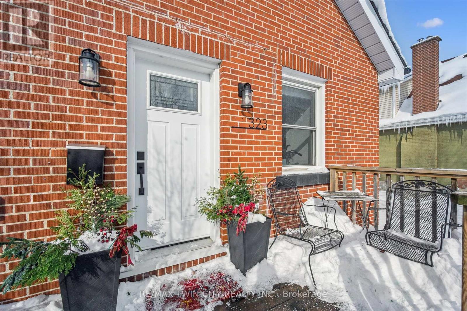 323 Paisley Road, Guelph, Ontario  N1H 2R1 - Photo 3 - X12749486