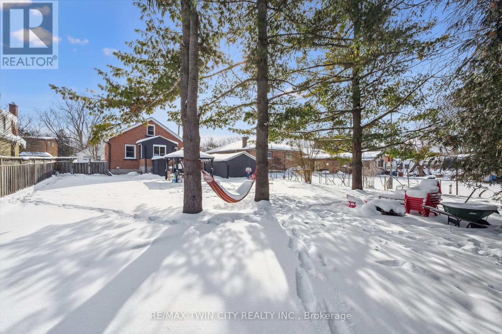 323 Paisley Road, Guelph, Ontario  N1H 2R1 - Photo 30 - X12749486