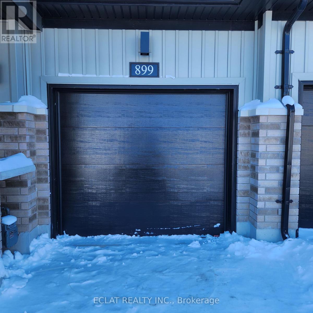 899 DOURO STREET, Stratford, Ontario