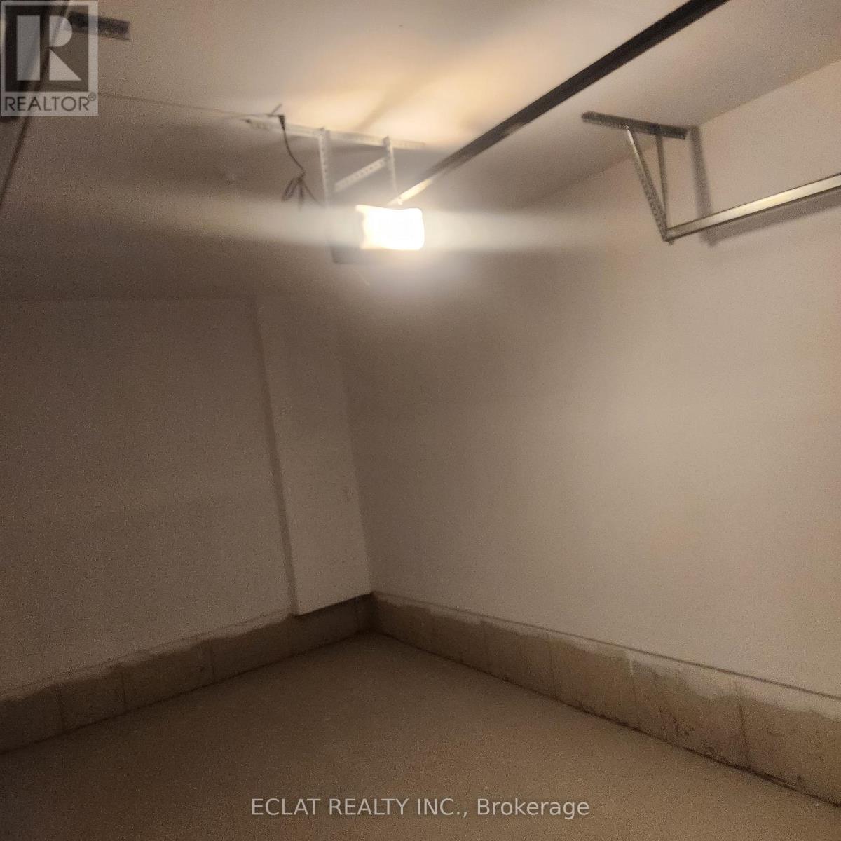 899 Douro Street, Stratford, Ontario  N5A 0M3 - Photo 6 - X12749488