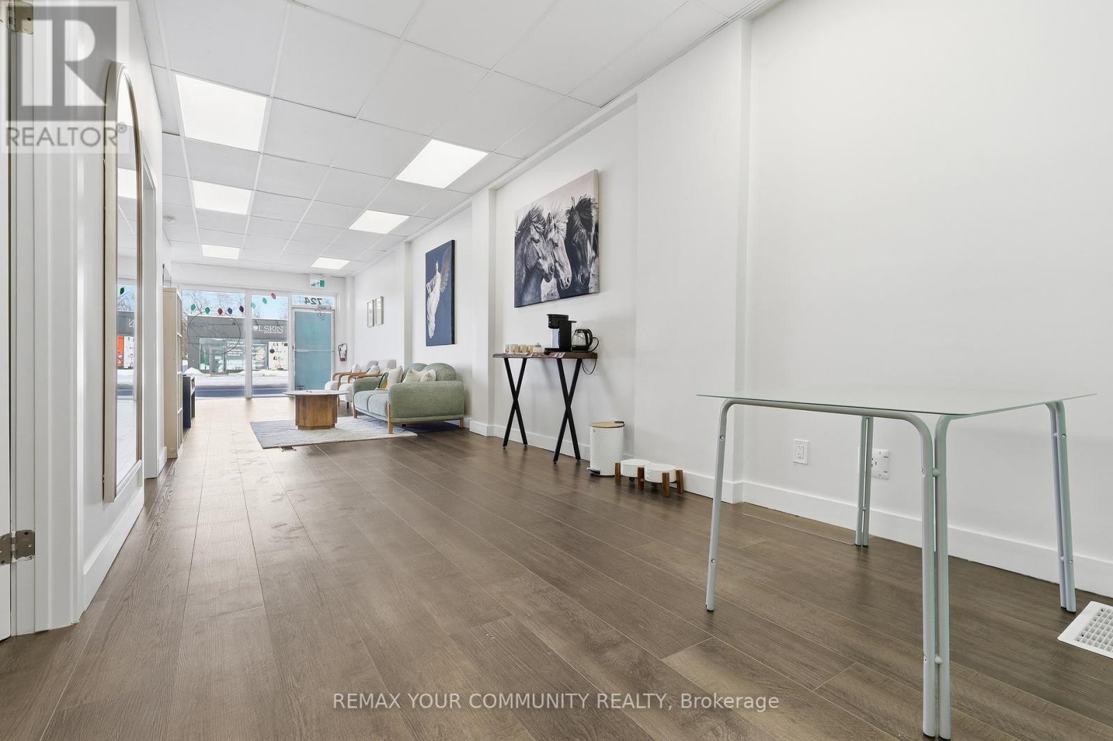 724 Lakeshore Road E, Mississauga, Ontario  L5G 1J6 - Photo 14 - W12687674