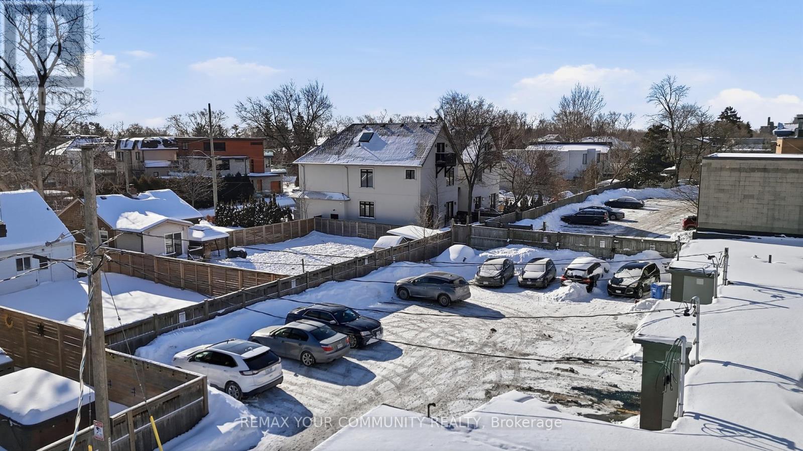 724 Lakeshore Road E, Mississauga, Ontario  L5G 1J6 - Photo 6 - W12687674