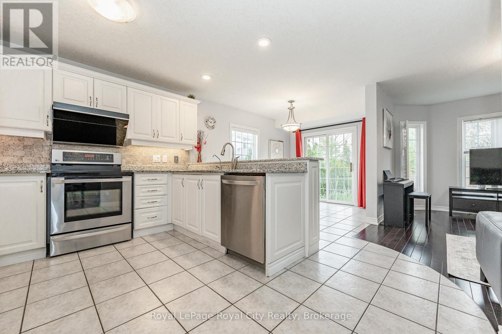 274 Farley Drive, Guelph (Pineridge/westminster Woods), Ontario  N1L 1N6 - Photo 10 - X12749578