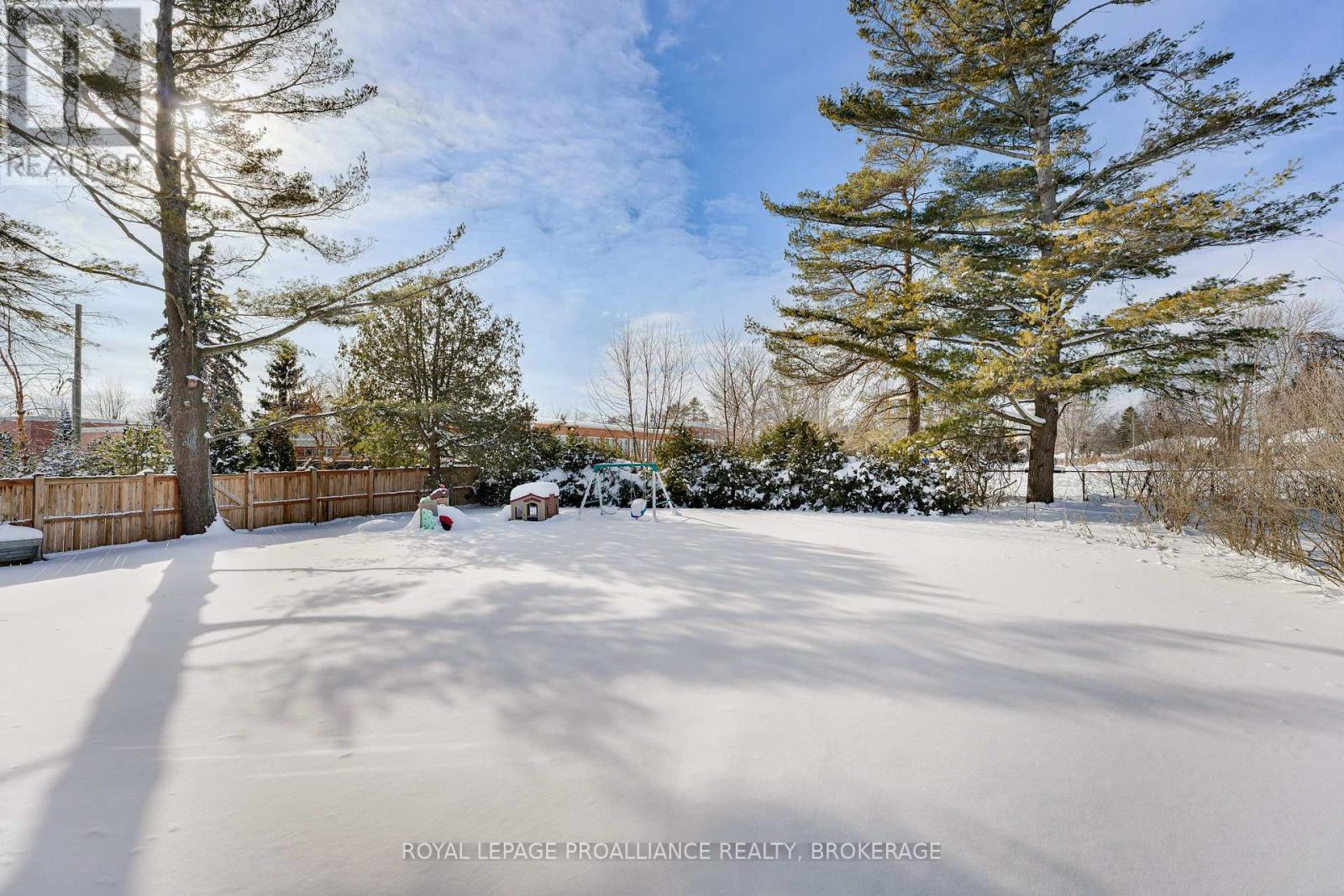 13 Crerar Boulevard, Kingston, Ontario  K7M 3P7 - Photo 42 - X12749532