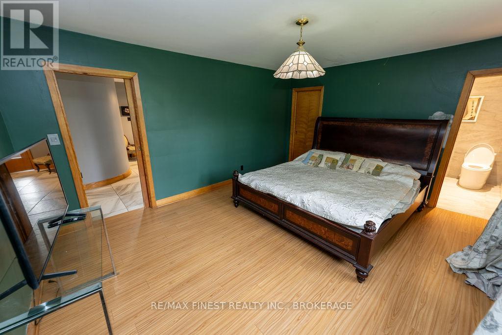 10 Brant Avenue, Kingston, Ontario  K7K 4V1 - Photo 17 - X12749612