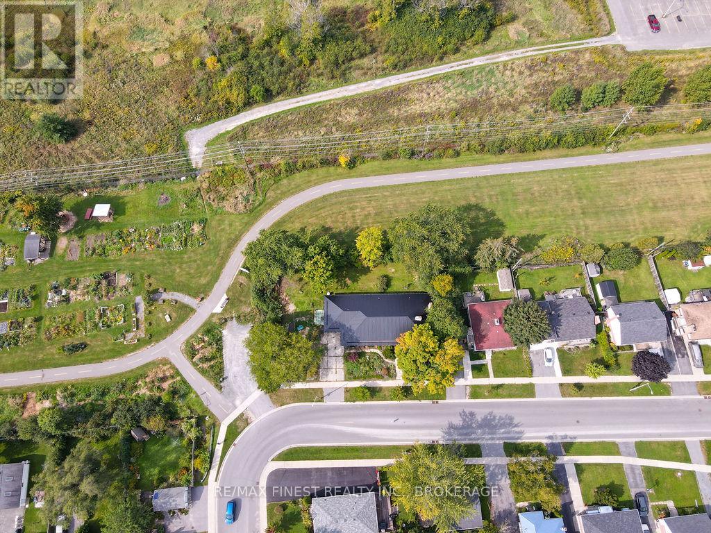 10 Brant Avenue, Kingston, Ontario  K7K 4V1 - Photo 2 - X12749612