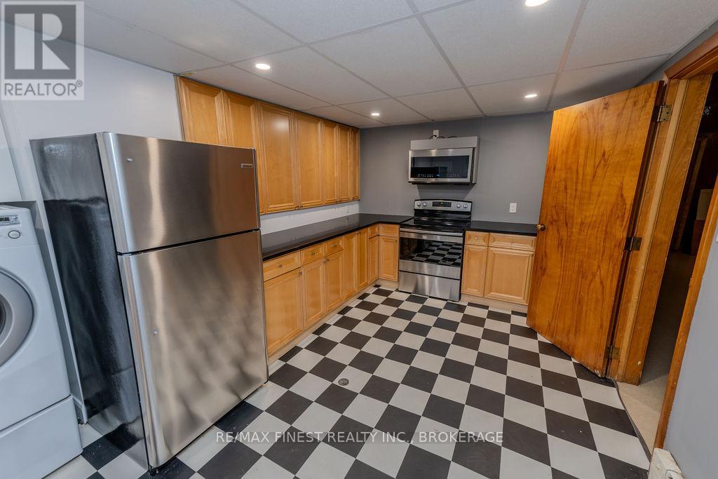 10 Brant Avenue, Kingston, Ontario  K7K 4V1 - Photo 29 - X12749612