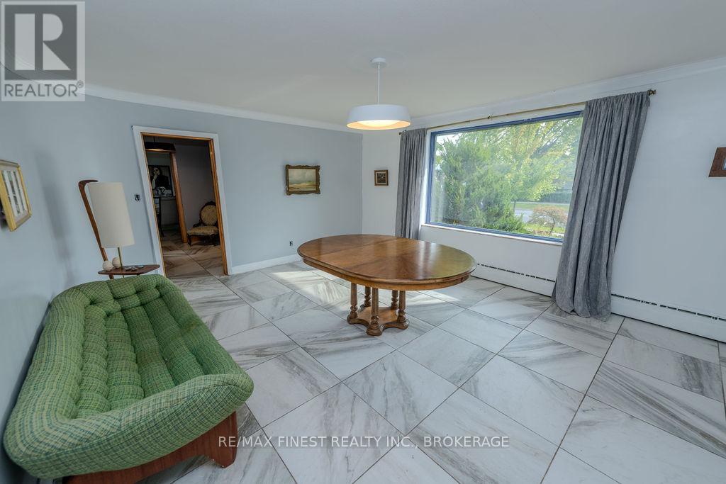 10 Brant Avenue, Kingston, Ontario  K7K 4V1 - Photo 8 - X12749612