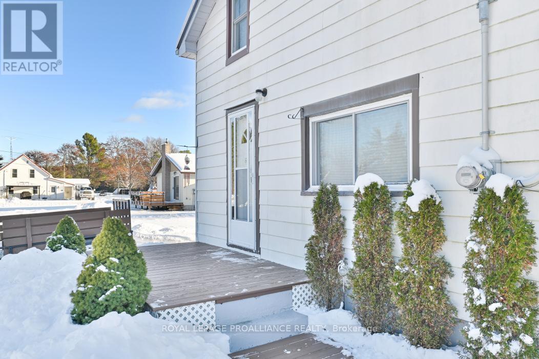 36 Jones Street, Addington Highlands, Ontario  K0H 1P0 - Photo 4 - X12749564