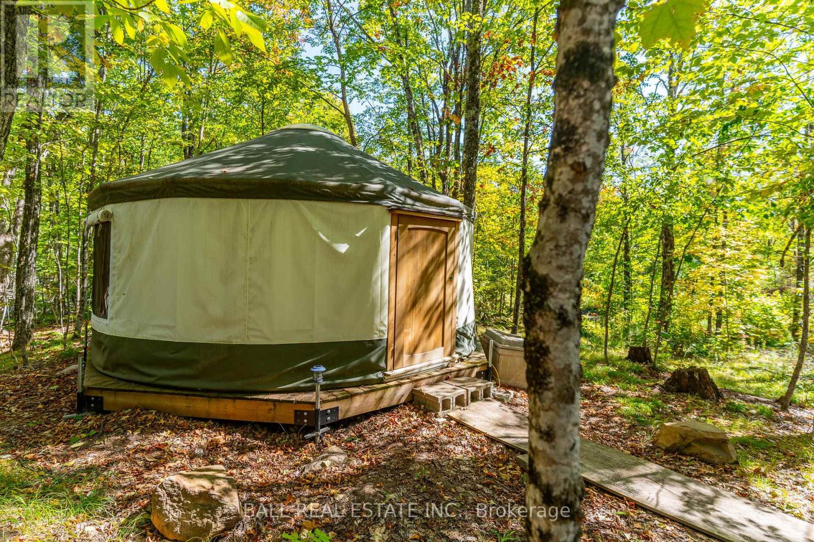 221 Edwina Drive, Trent Lakes, Ontario  K0M 1A0 - Photo 36 - X12749628