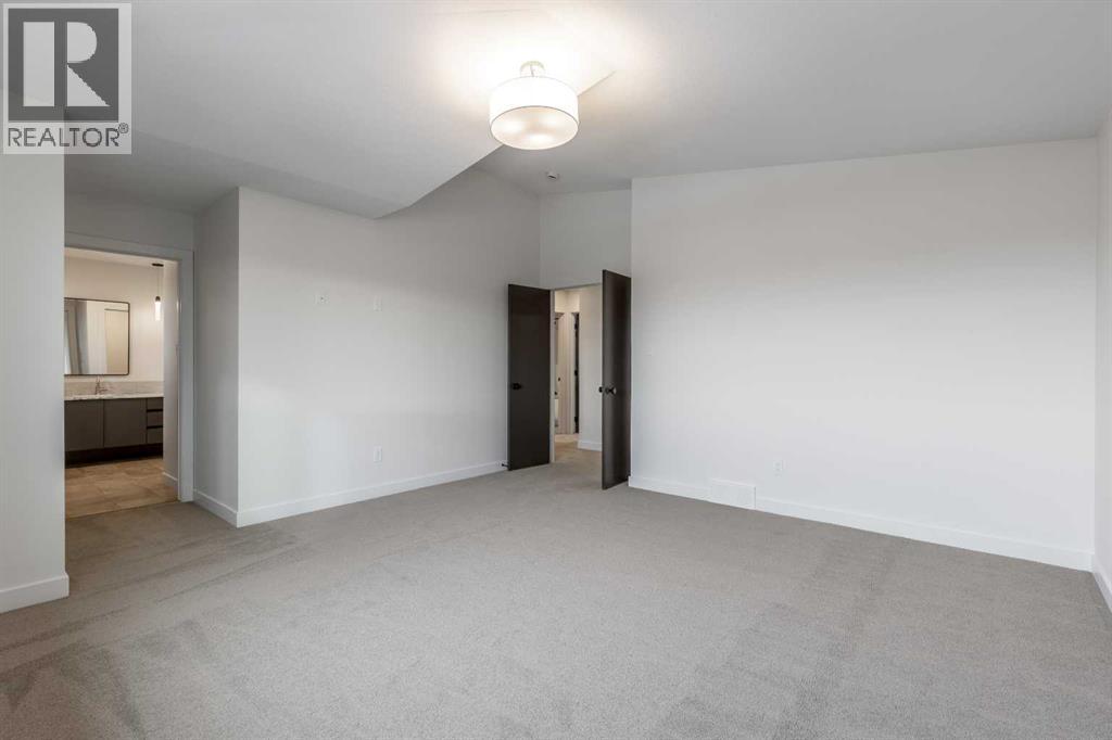 346 Canyon Meadows Road W, Lethbridge, Alberta  T1K 8E7 - Photo 15 - A2274702