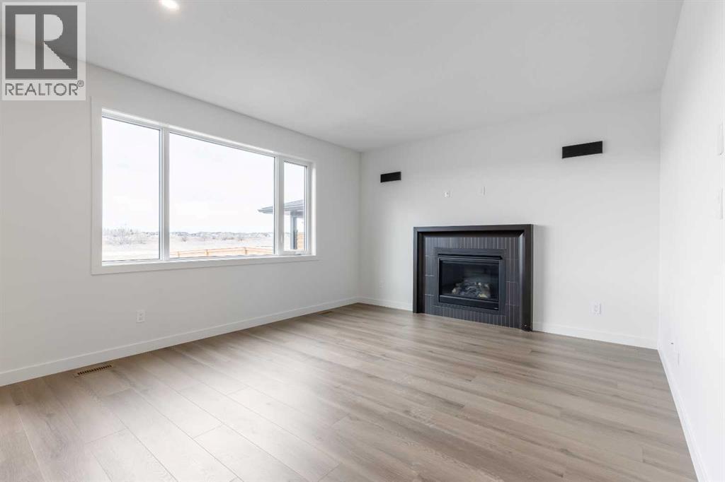 346 Canyon Meadows Road W, Lethbridge, Alberta  T1K 8E7 - Photo 4 - A2274702