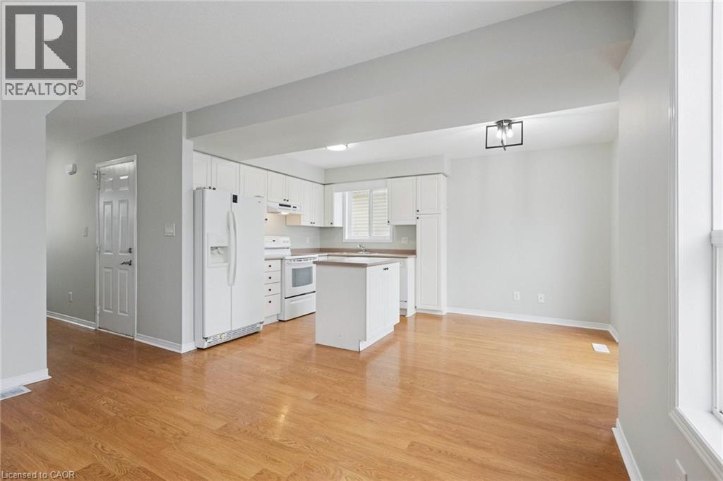 64 Dawn Ridge Drive, Kitchener, Ontario  N2N 3J5 - Photo 4 - 40798188