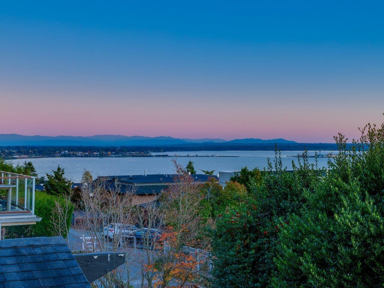 15354 Royal Avenue, White Rock, British Columbia  V4B 1M8 - Photo 38 - R3058007