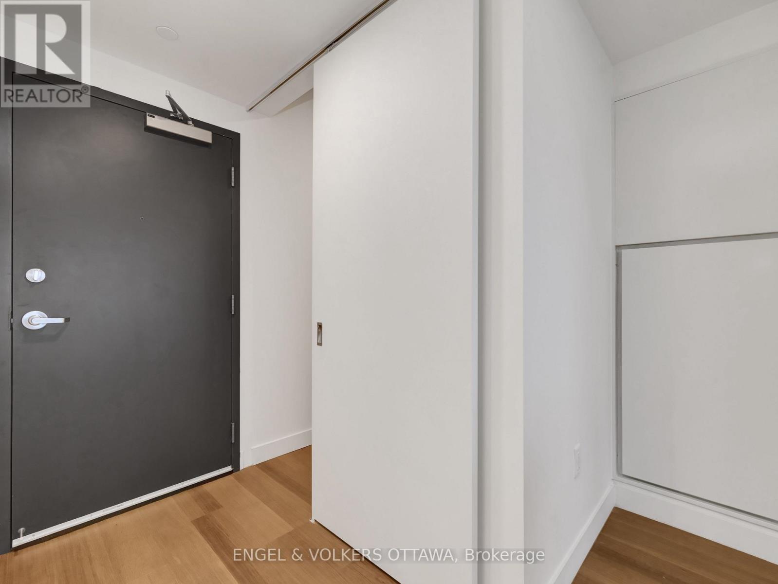 607 - 10 James Street, Ottawa, Ontario  K2P 1T2 - Photo 8 - X12749642