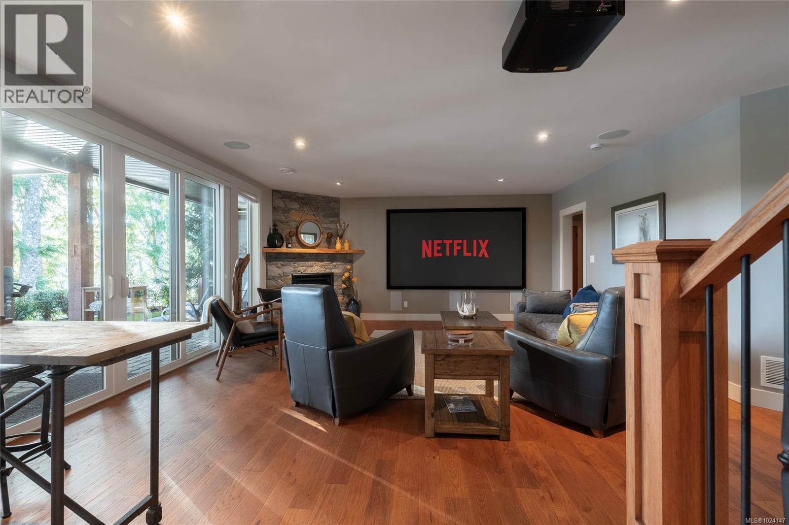 7342 Lakefront Pl, Lake Cowichan, British Columbia  V0R 2G0 - Photo 53 - 1024147