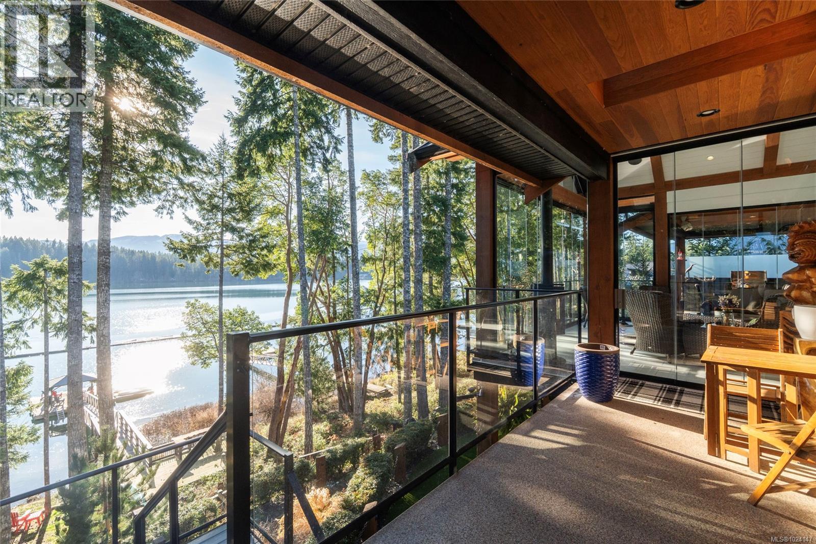 7342 Lakefront Pl, Lake Cowichan, British Columbia  V0R 2G0 - Photo 45 - 1024147