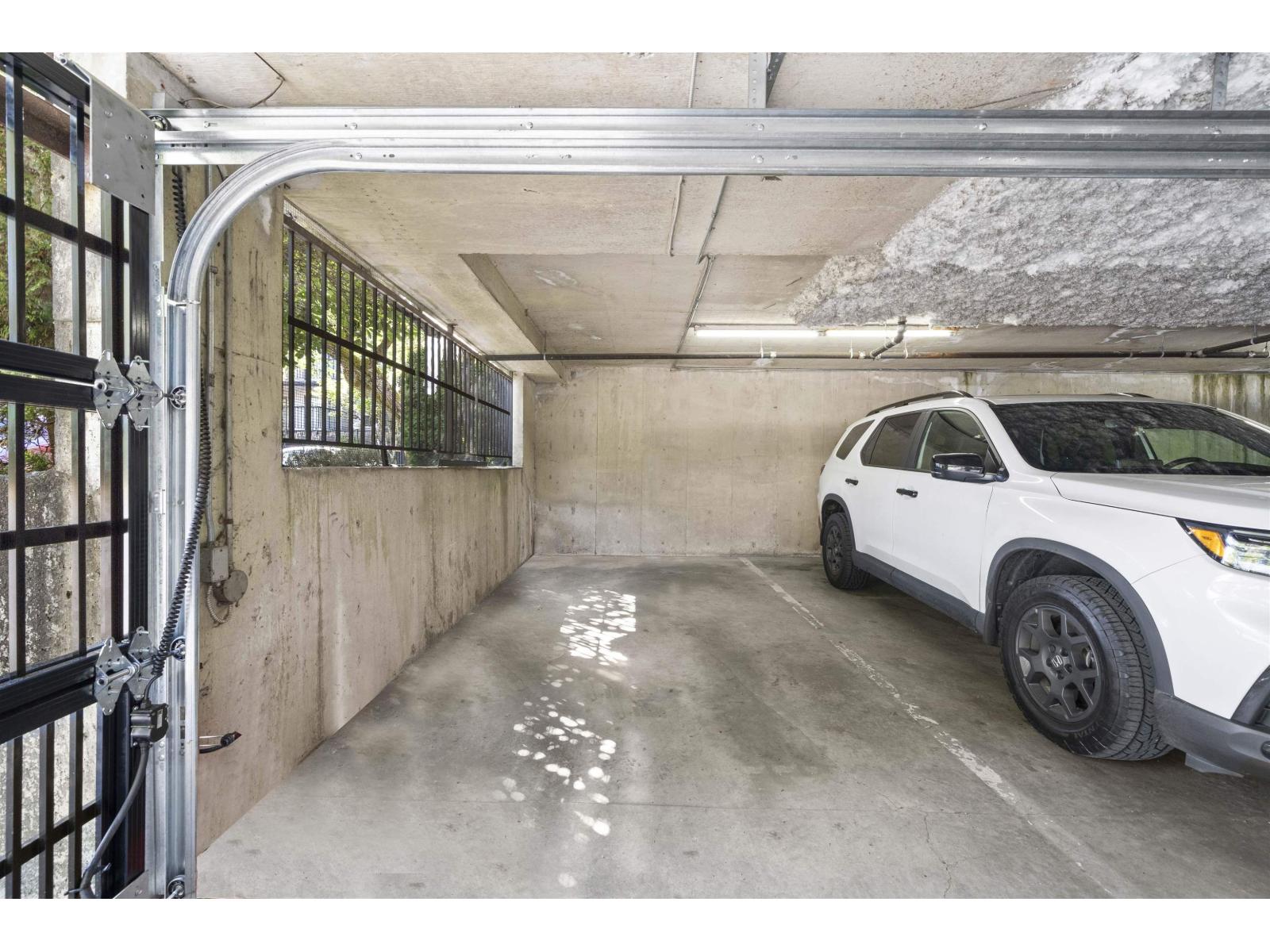 110 15238 100 Avenue, Surrey, British Columbia  V3R 7T9 - Photo 19 - R3085366