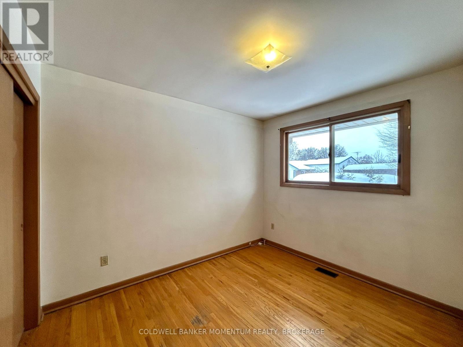 3 Island Road, St. Catharines, Ontario  L2M 4B5 - Photo 19 - X12749546