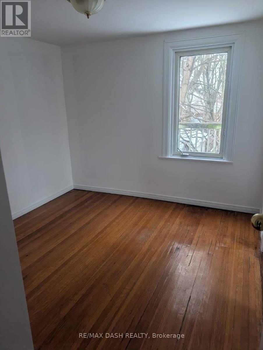 547 Glencairn Avenue, Toronto, Ontario  M6B 1Z3 - Photo 8 - C12653272