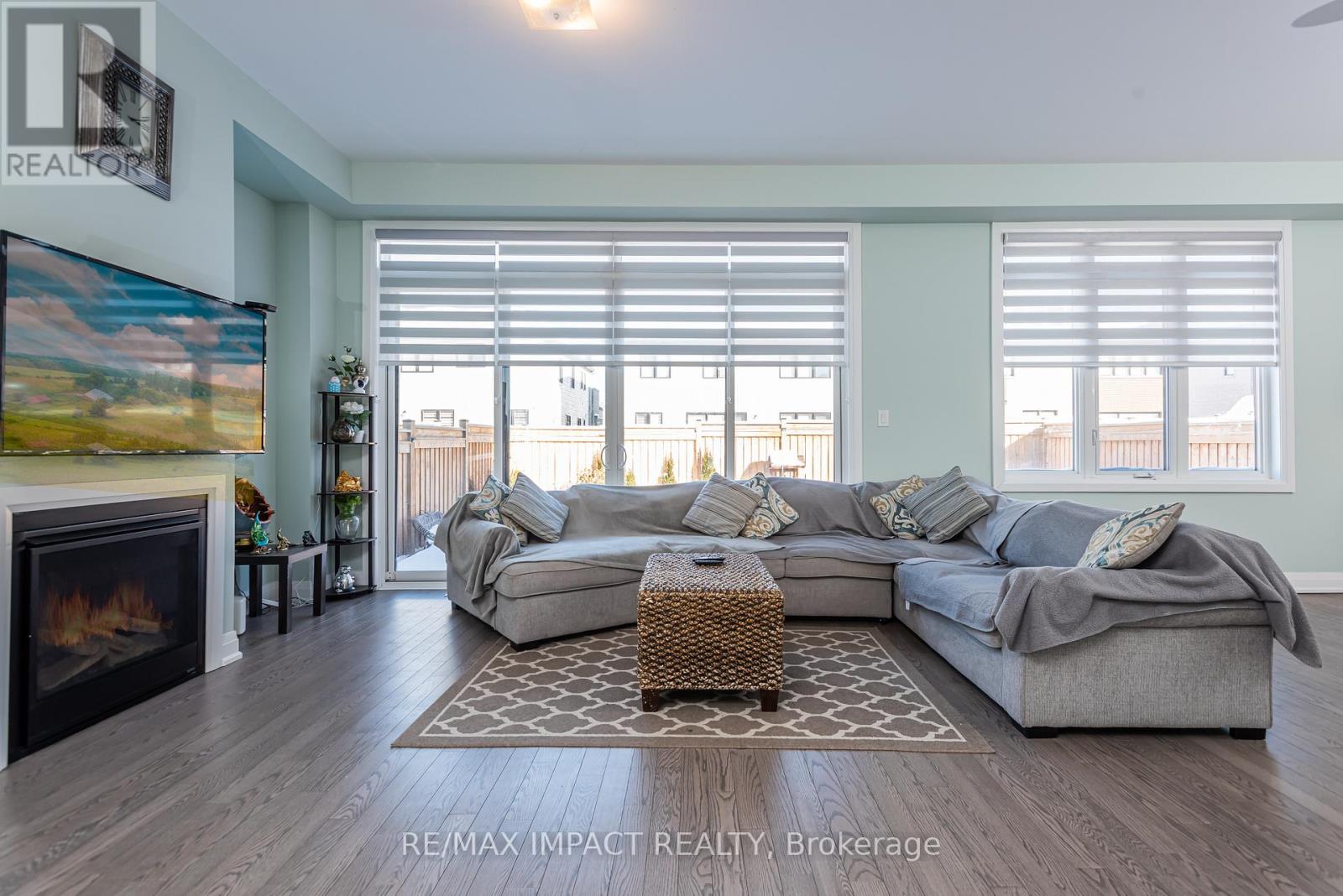 11 Larkin Lane, Clarington, Ontario  L1C 4A7 - Photo 14 - E12749506