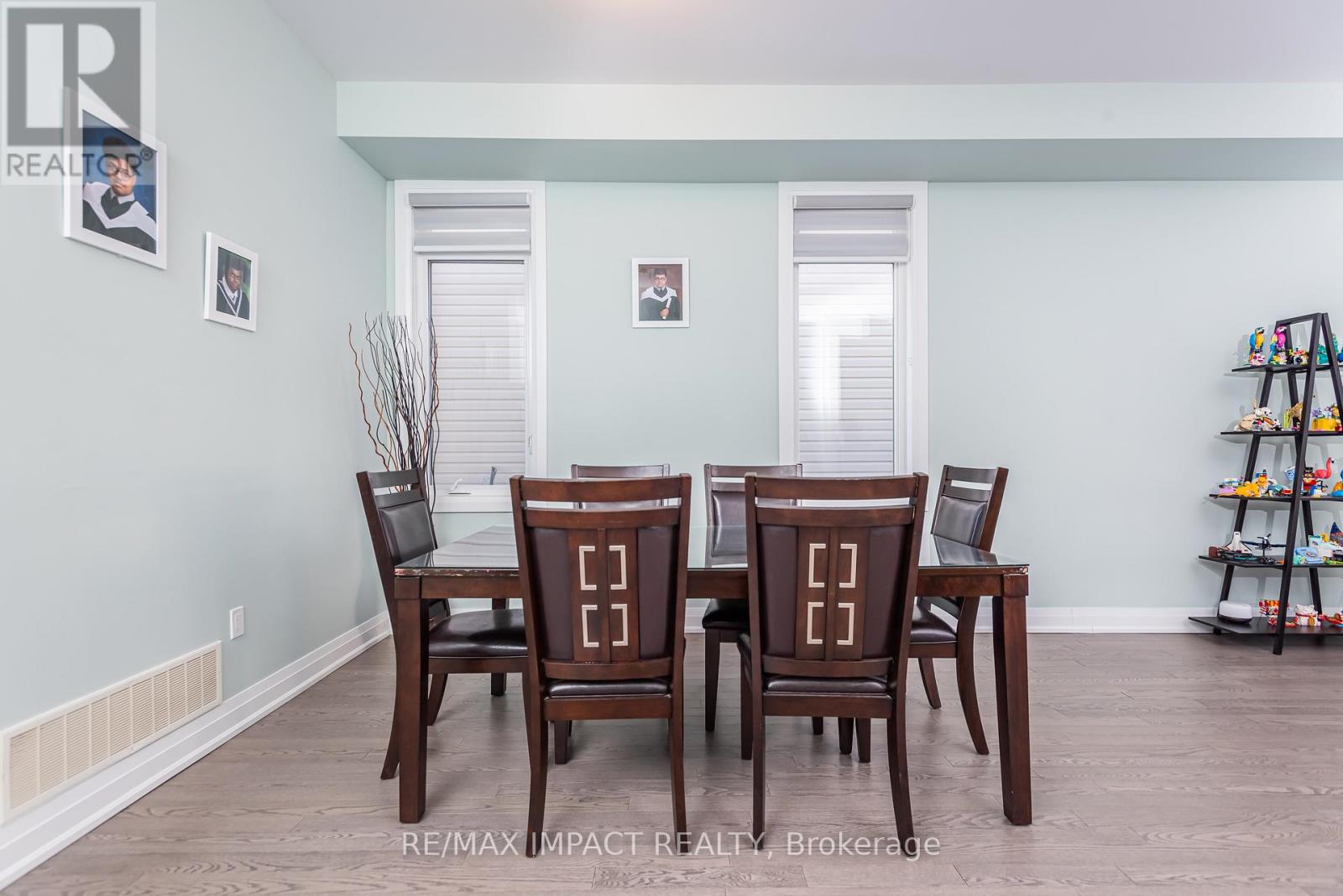 11 Larkin Lane, Clarington, Ontario  L1C 4A7 - Photo 18 - E12749506