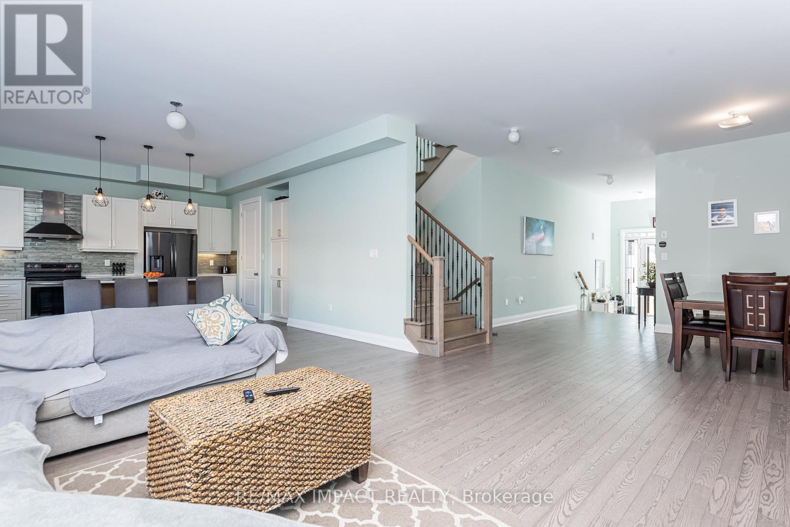 11 Larkin Lane, Clarington, Ontario  L1C 4A7 - Photo 16 - E12749506