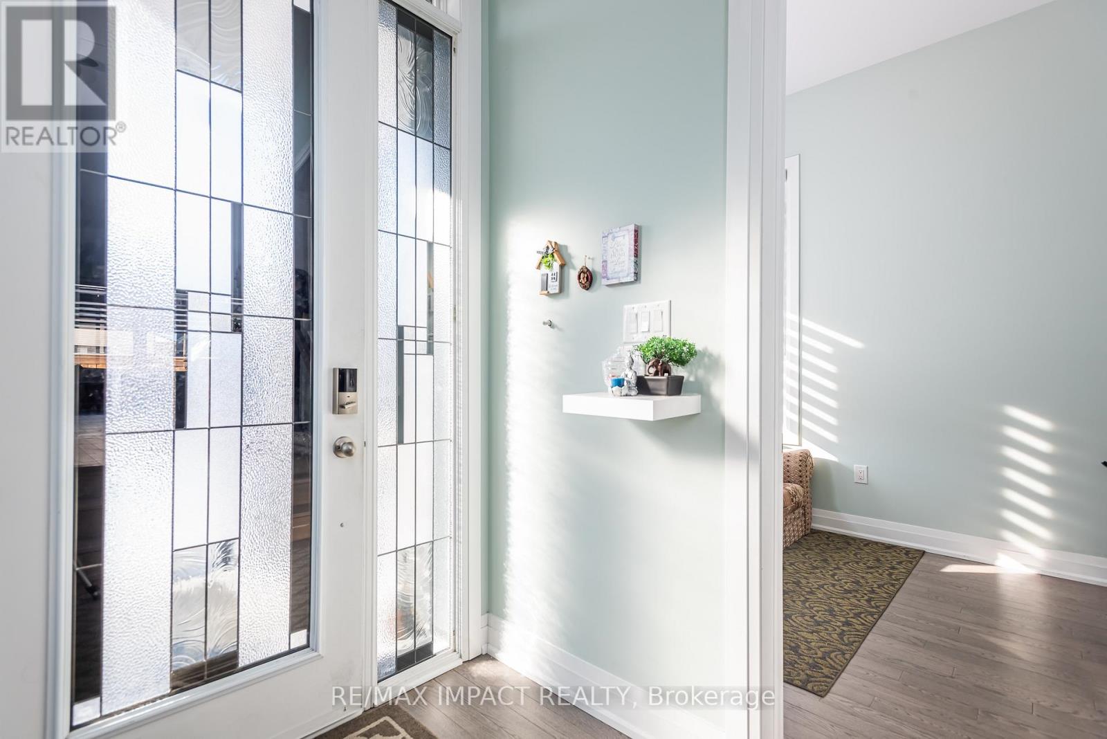 11 Larkin Lane, Clarington, Ontario  L1C 4A7 - Photo 6 - E12749506