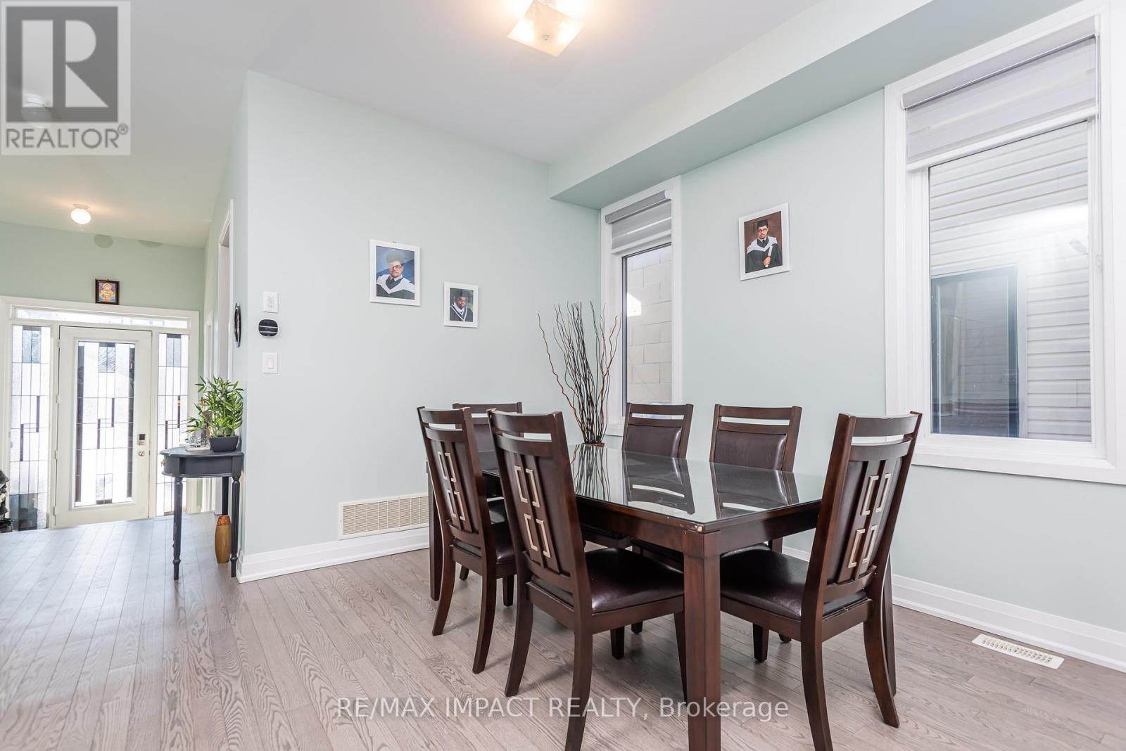 11 Larkin Lane, Clarington, Ontario  L1C 4A7 - Photo 17 - E12749506