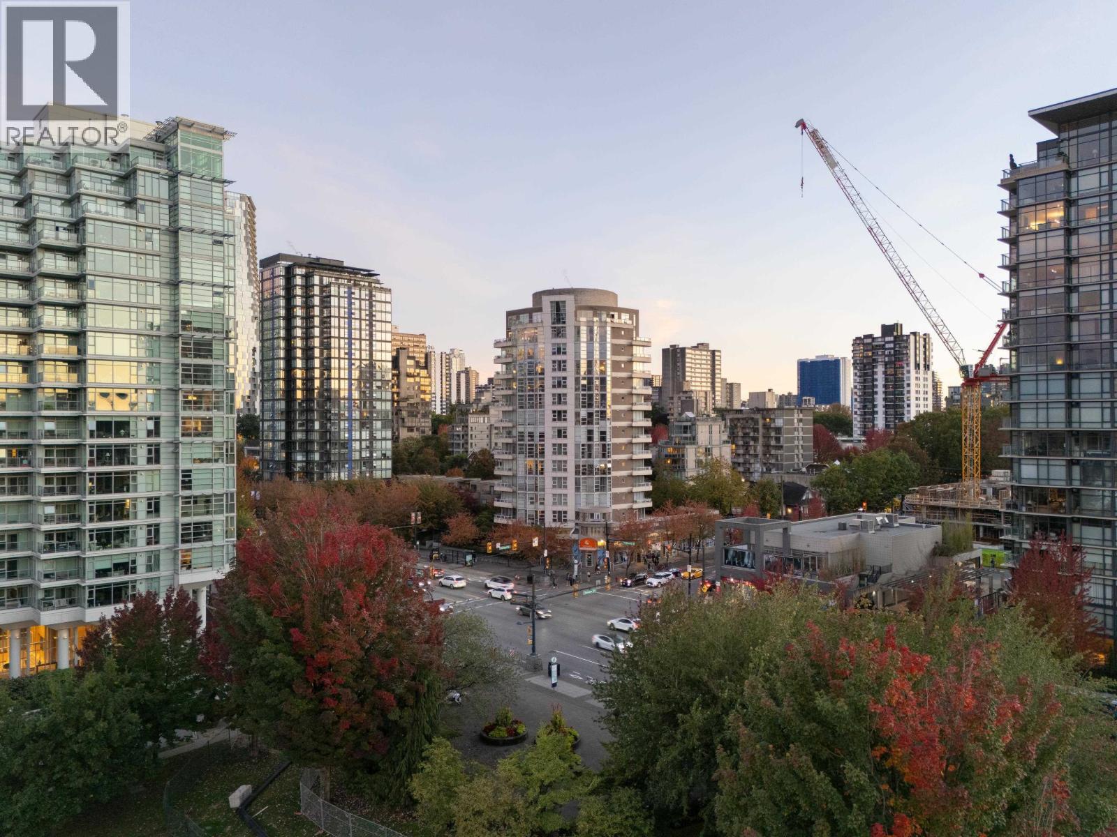 201 1788 W Georgia Street, Vancouver, British Columbia  V6G 2V7 - Photo 32 - R3085263