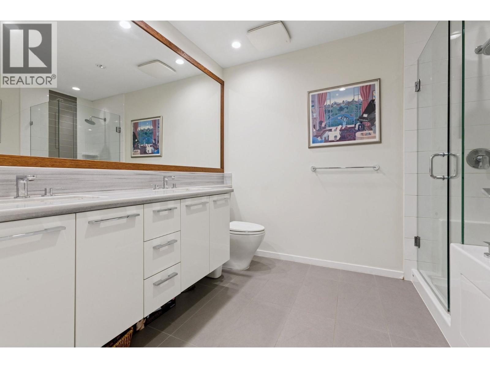 3105 3102 Windsor Gate, Coquitlam, British Columbia  V3B 0J3 - Photo 15 - R3085293