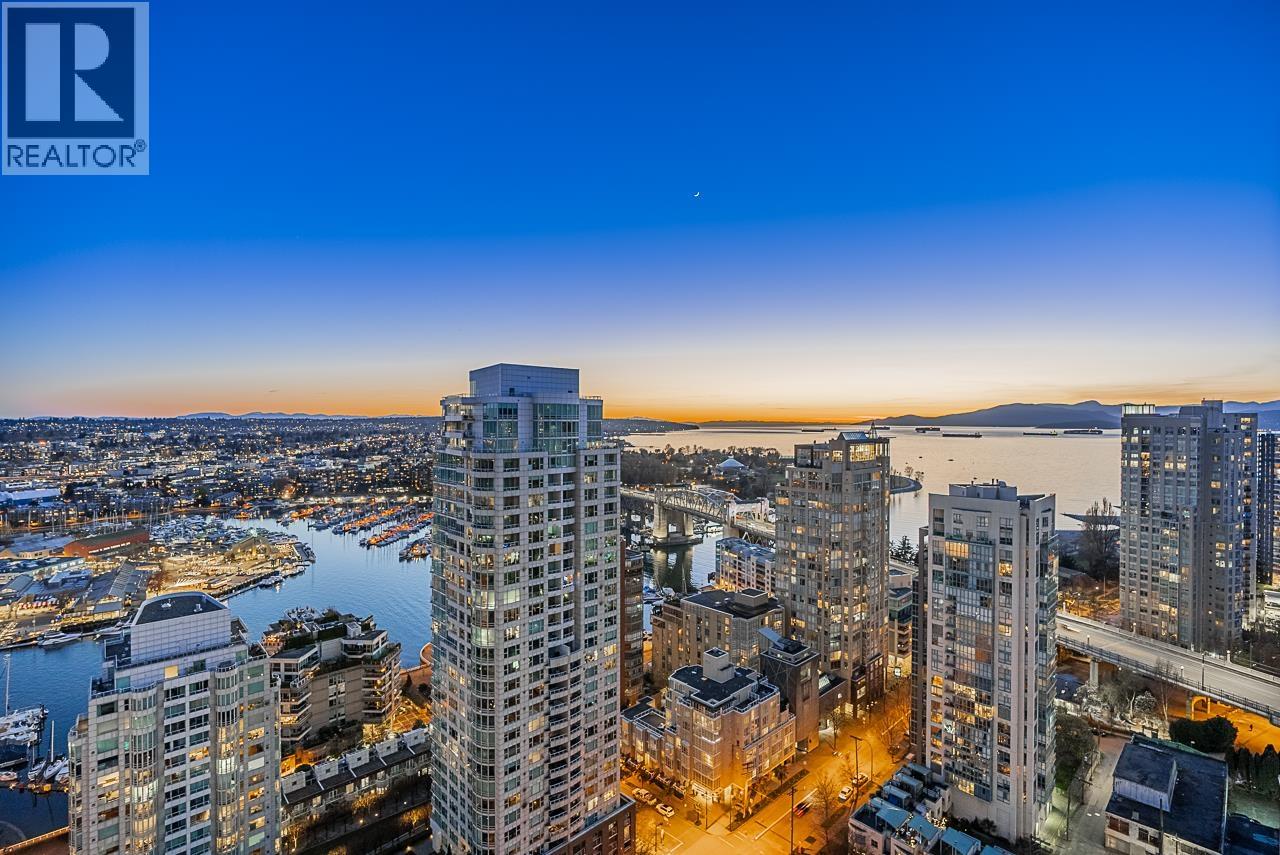 2703 1455 Howe Street, Vancouver, British Columbia  V6Z 1C2 - Photo 1 - R3085308