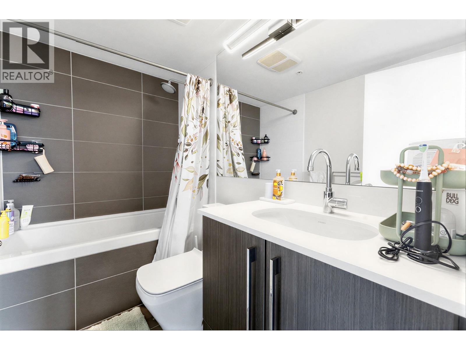 905 188 Agnes Street, New Westminster, British Columbia  V3L 0H6 - Photo 10 - R3085320