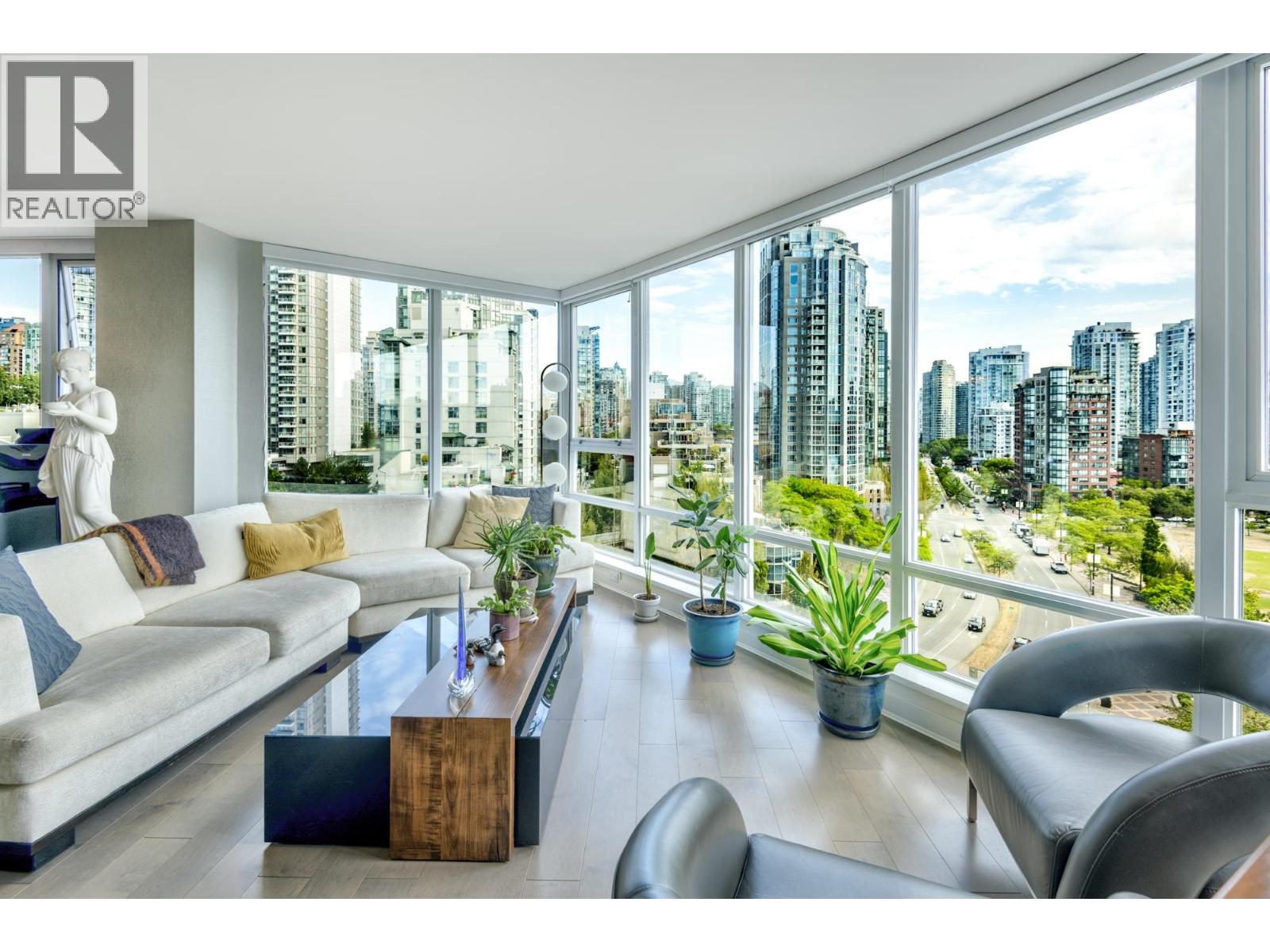 1207 1408 Strathmore Mews, Vancouver, British Columbia  V6Z 3A9 - Photo 6 - R3085328