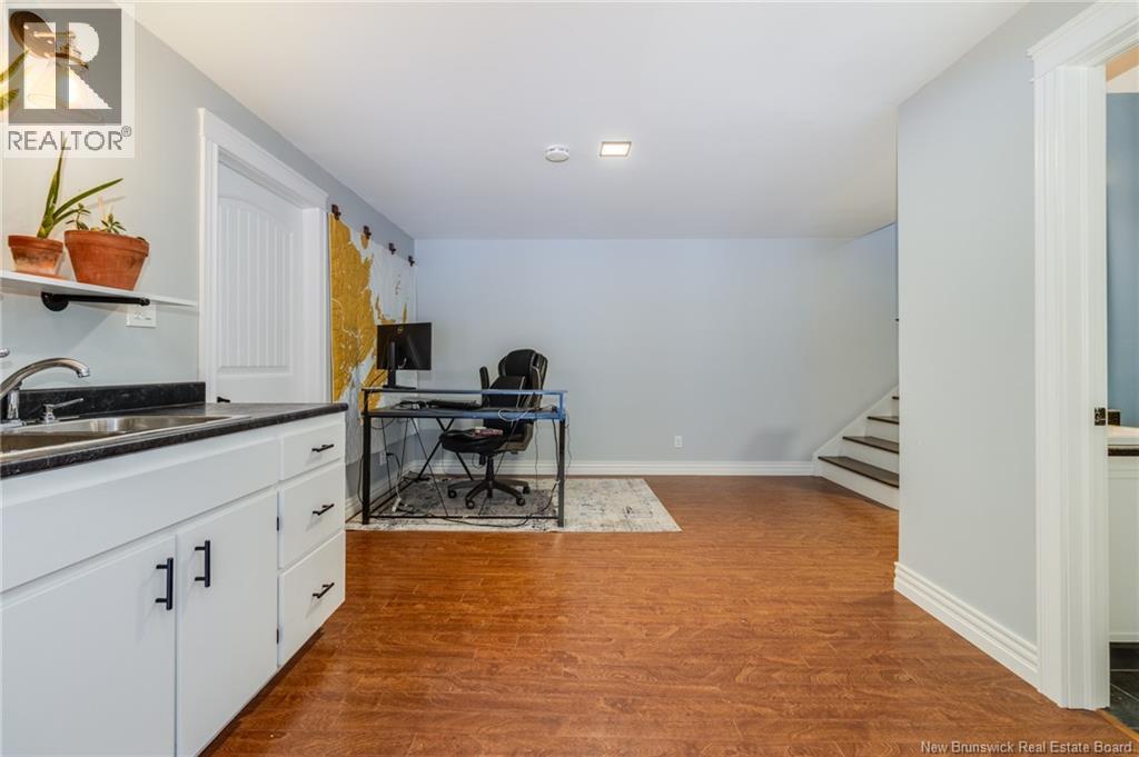 140 Green Avenue, Hanwell, New Brunswick  E3C 1M6 - Photo 32 - NB132905